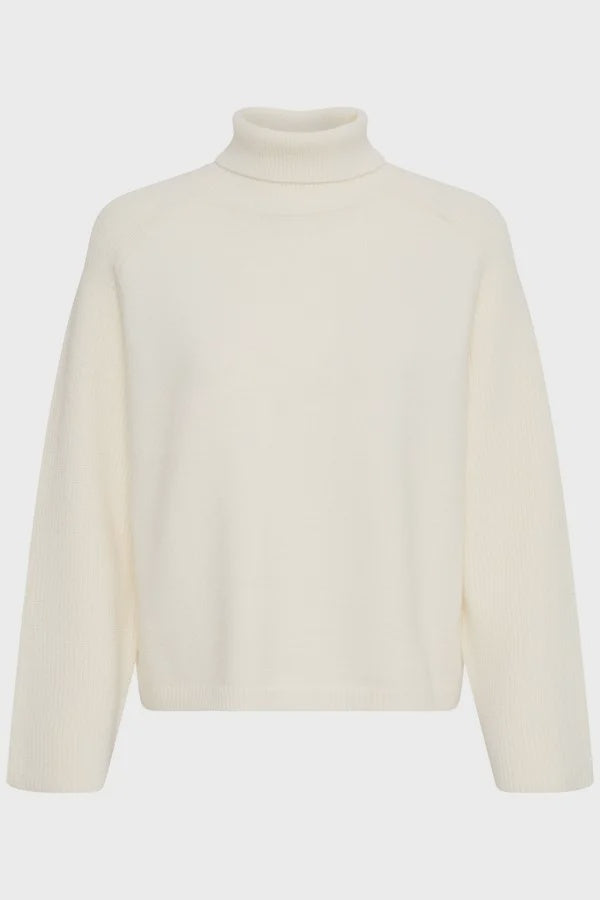 ICHI IHBETIAS Pullover in cream, featuring a soft knit texture, relaxed fit, long sleeves, and a classic everyday silhouette.