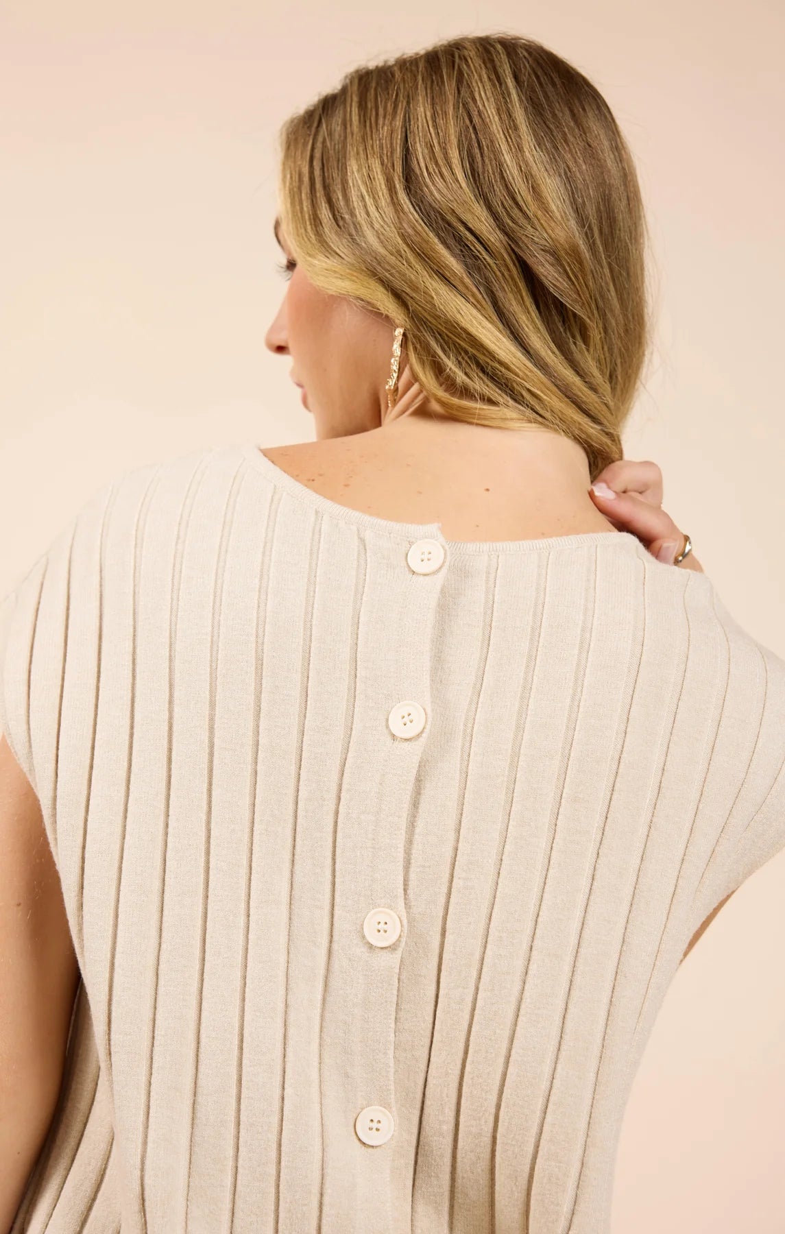 Cream wideribbed vest top Spring 2025 fashion looks