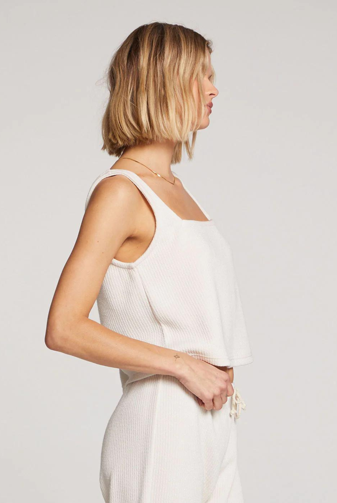  Analyzing image     essential-tank-salt  1140 × 1600px  Saltwater Luxe Essential Tank - Salt. You can never own too many basics. Our tank top in salt is a great addition to wear alone or layered.