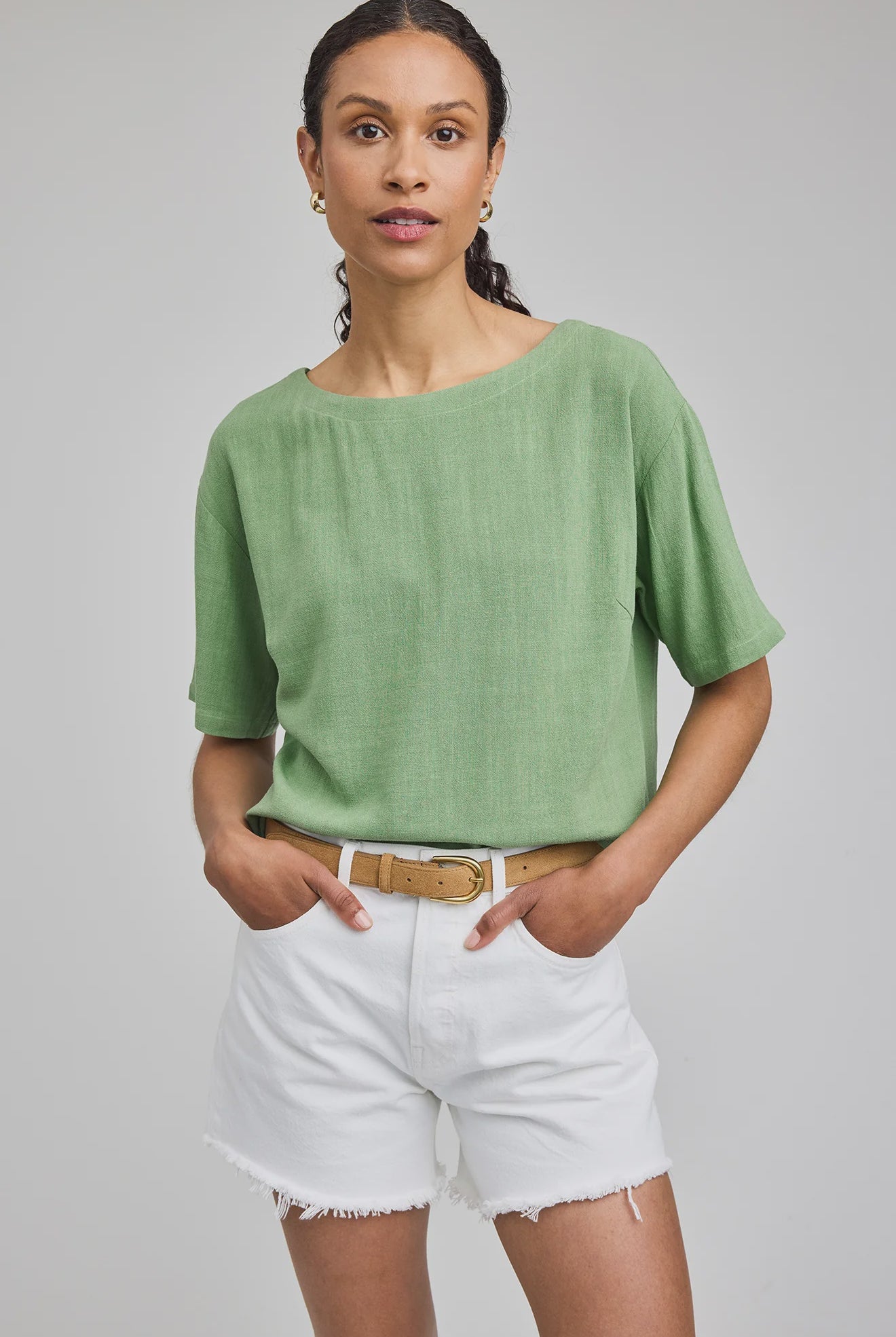 Jade Green Gemini top in a lightweight rayon-linen blend featuring a boat neckline, side slits, and a relaxed, easy-to-style silhouette.