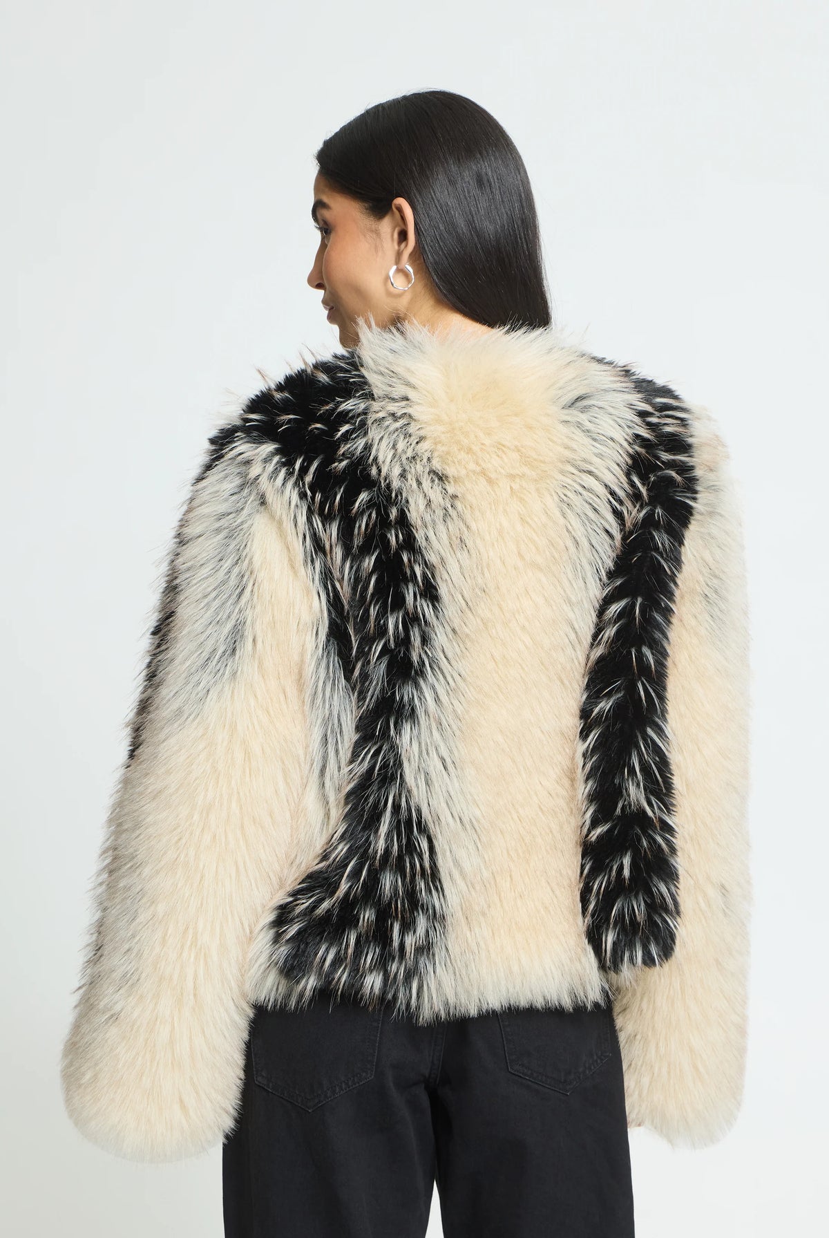 ICHI IHFLAXA Fur Jacket featuring a plush faux-fur texture, cream and black pattern, and relaxed silhouette.