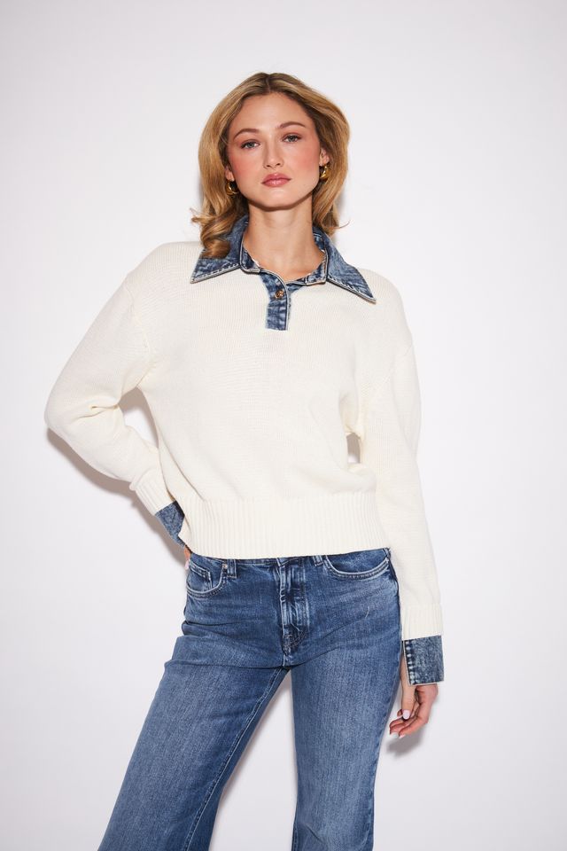 Relaxed cotton knit sweater in Oxford Denim featuring a contrasting denim collar for a polished, preppy look.