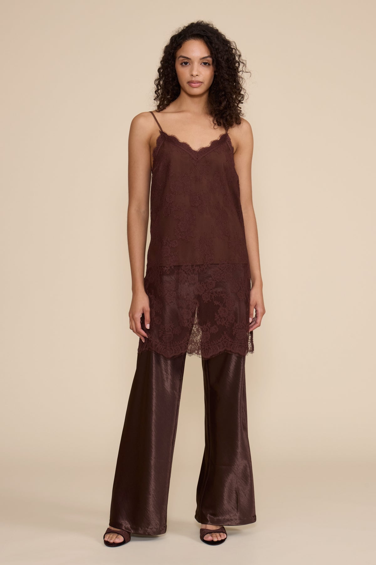 Gabrielle Lace Top in brown featuring all-over floral lace, slim spaghetti straps, a V-neckline, and relaxed silhouette.