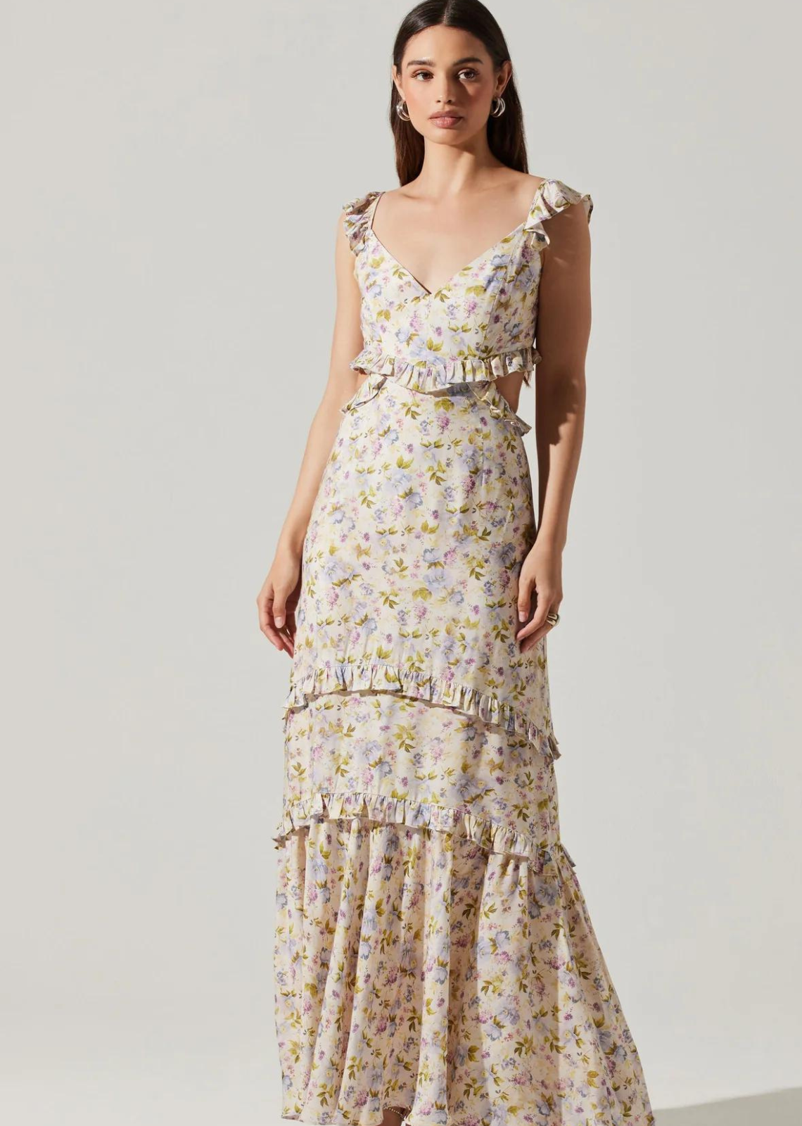 ASTR The Label Cassie Floral Ruffle Maxi Dress. Plunging neckline, ruffle sleeves Cutouts at side, tie back closure, adjustable straps Slight boning at bodice, fully lined, concealed back zipper closure