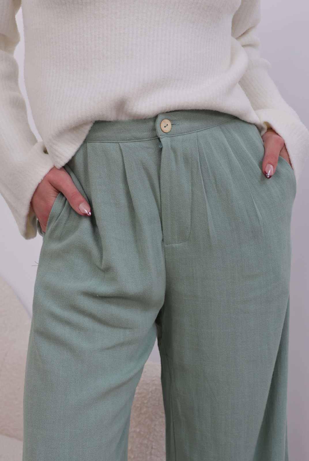 Sadie & Sage Botanical Linen Back Elastic Trousers
