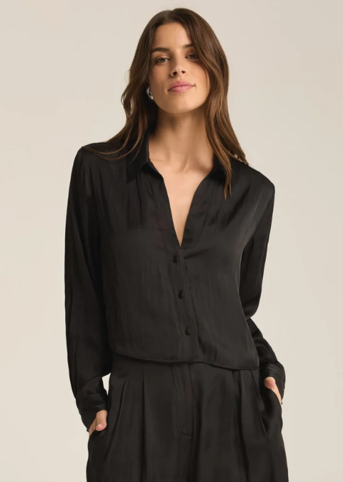 Black silk collared blouse cropped fall 2024