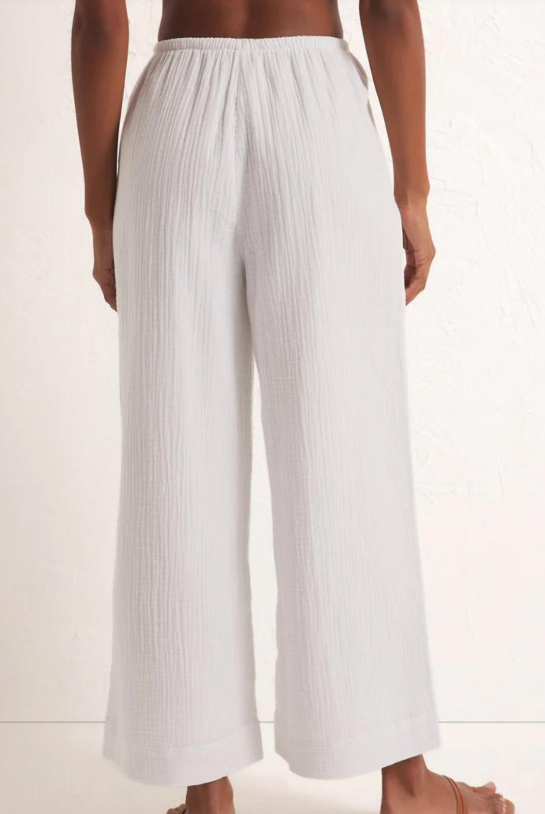 Z Supply Barbados Gauze Pant The easiest pant you'll ever wear. This relaxed, wide leg pant features a shorter length than our Bondi Gauze Pant and a more narrow pull-on elastic waistband for all day comfort.