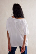 white tshirt 