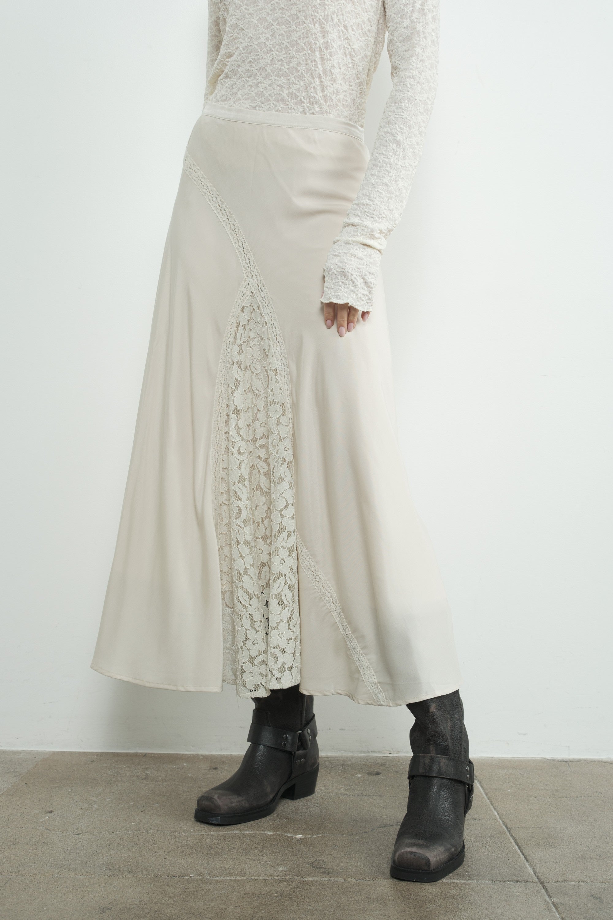 ★LEE★ Women's Sweat Long Skirt Oatmeal LE2403SR20OT Skirts – Lee & Me Boutique