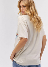 Load image into Gallery viewer, Daydreamer LA Green Day Dookie Tee
