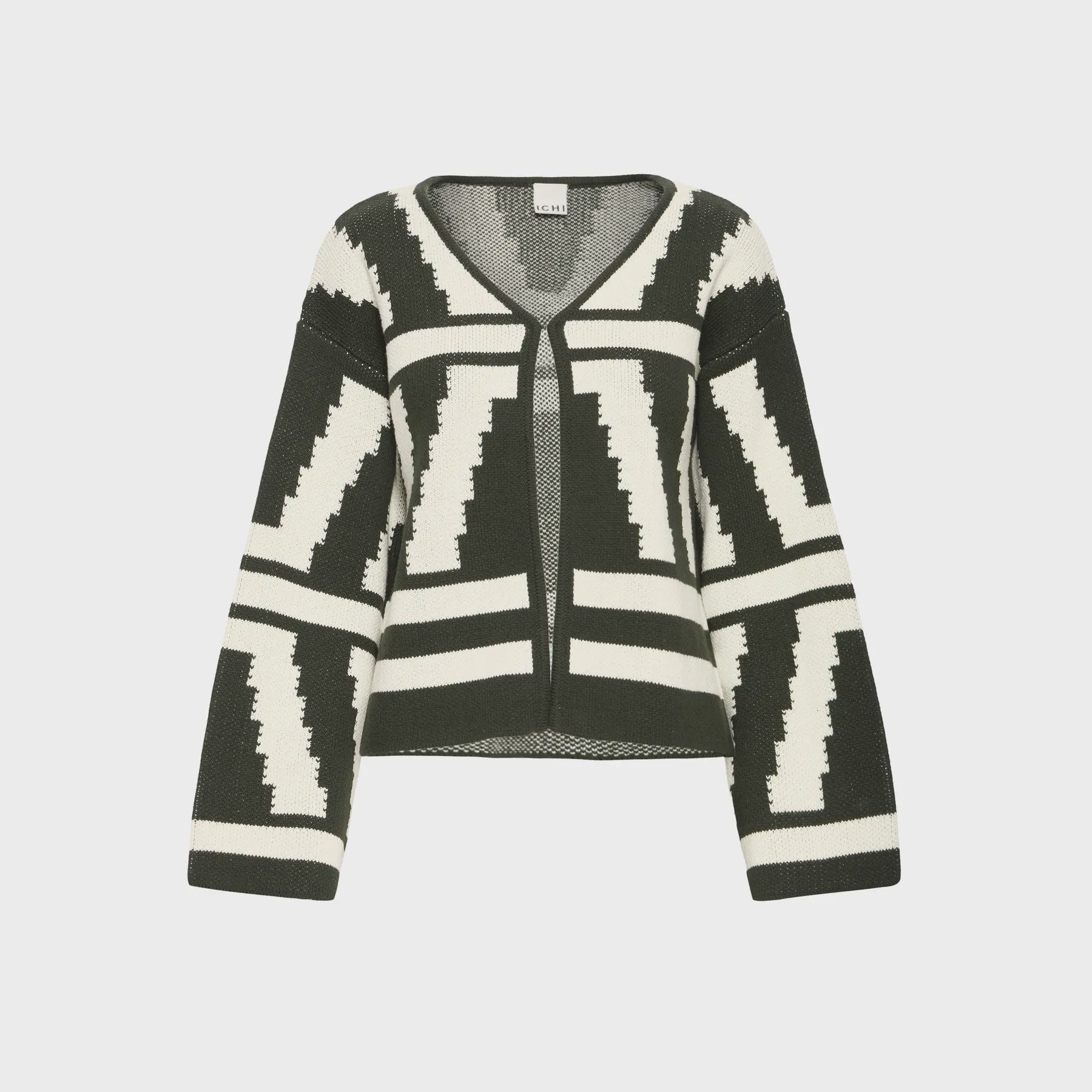 ICHI Ihbelua Cardigan featuring a soft knit texture and flattering silhouette, designed as an easy layering piece for everyday wear.