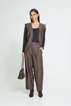 ICHI IHJUMI Pant in Coffee Bean featuring a tailored high-rise fit, wide-leg silhouette, front pleat detailing, and a polished trouser-inspired finish.