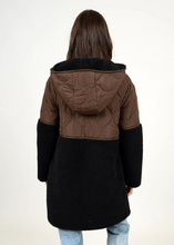 Load image into Gallery viewer, Julie Mid Length Coat
