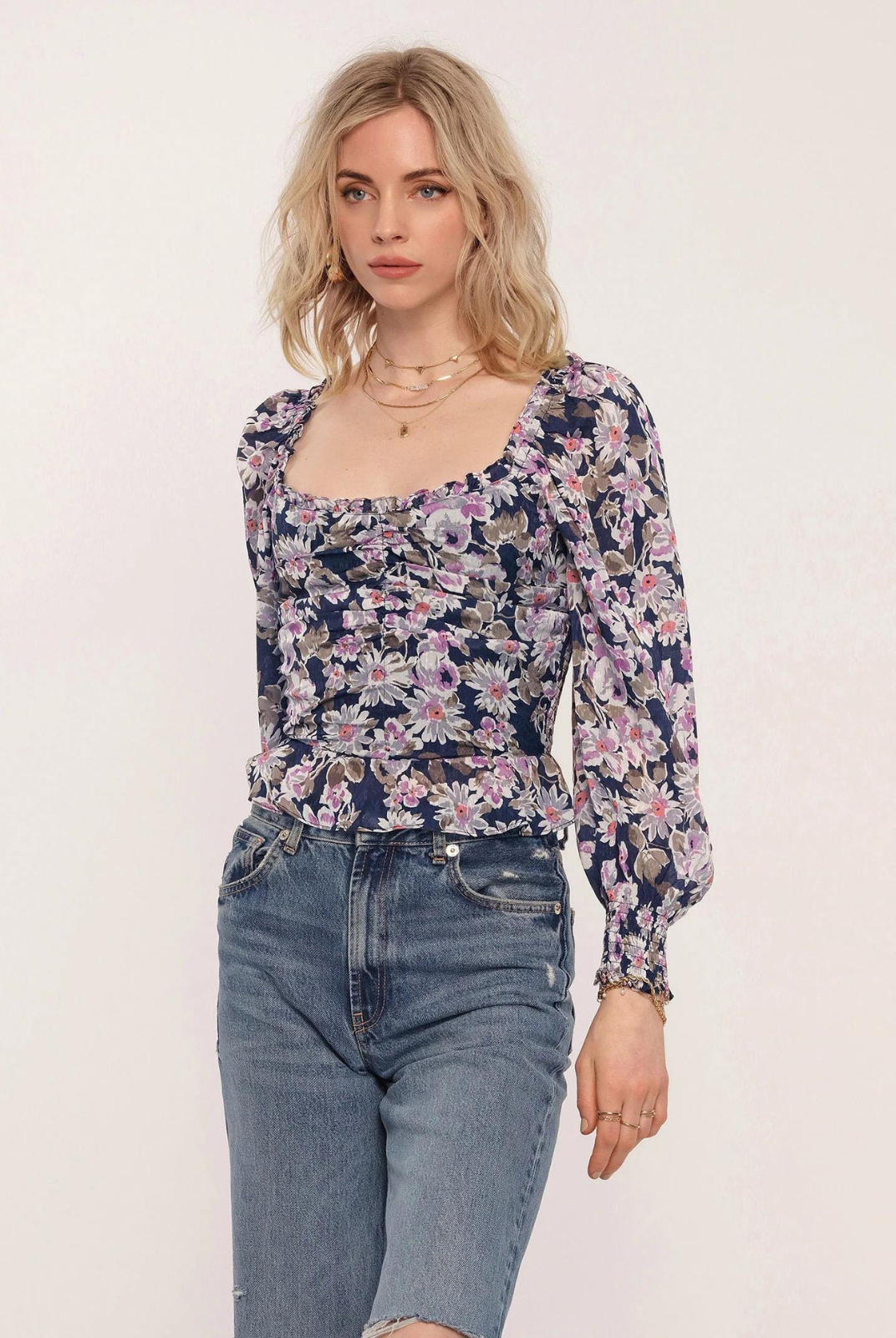 Heartloom Ariana Top. Our Ariana Top is effortlessly feminine. It has a softly ruched bodice and sweetheart neckline. The blouson sleeves and romantic floral print are perfect for date night.