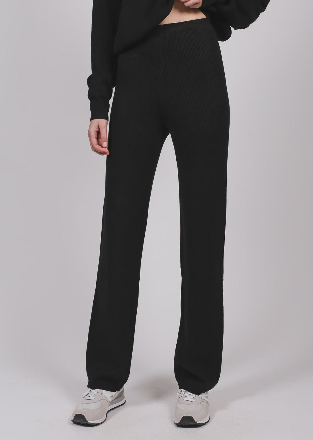 Brunette The Label The Ribbed Flare Pant