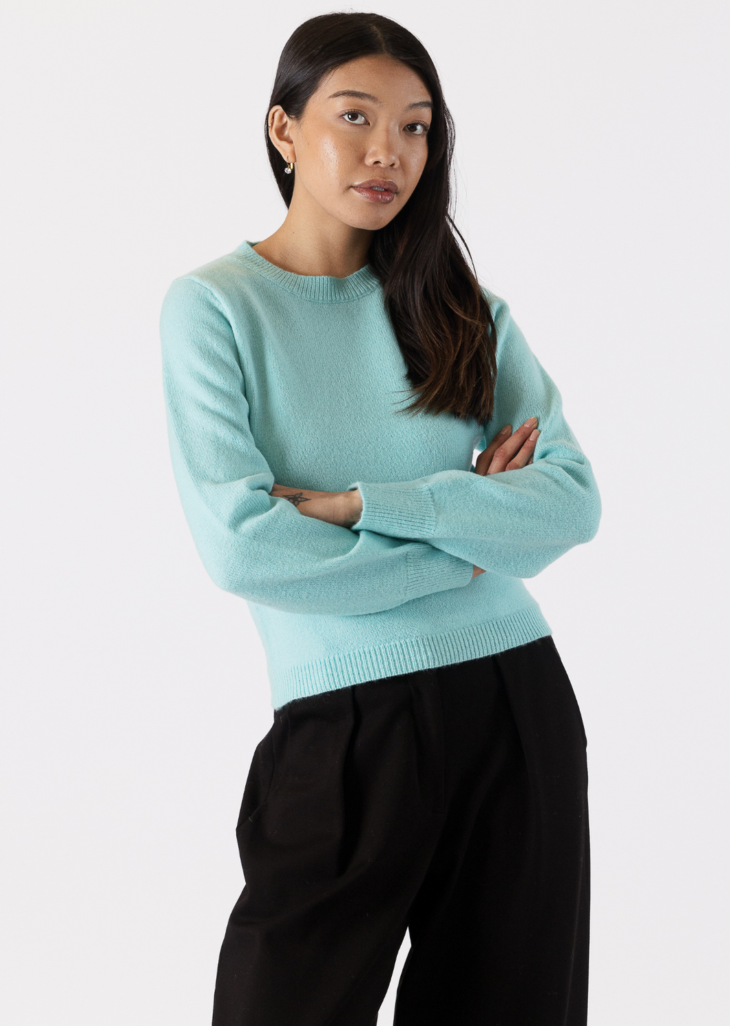 Lyla & Luxe Annie Crew Neck Sweater